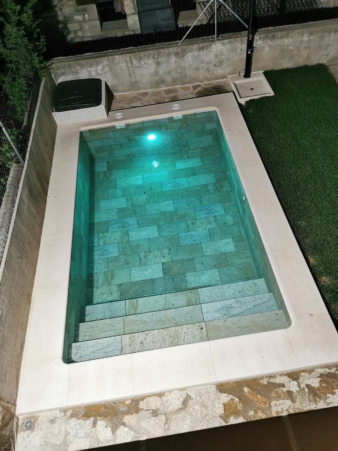 Vila El Cauce Navaluenga Exteriér fotografie